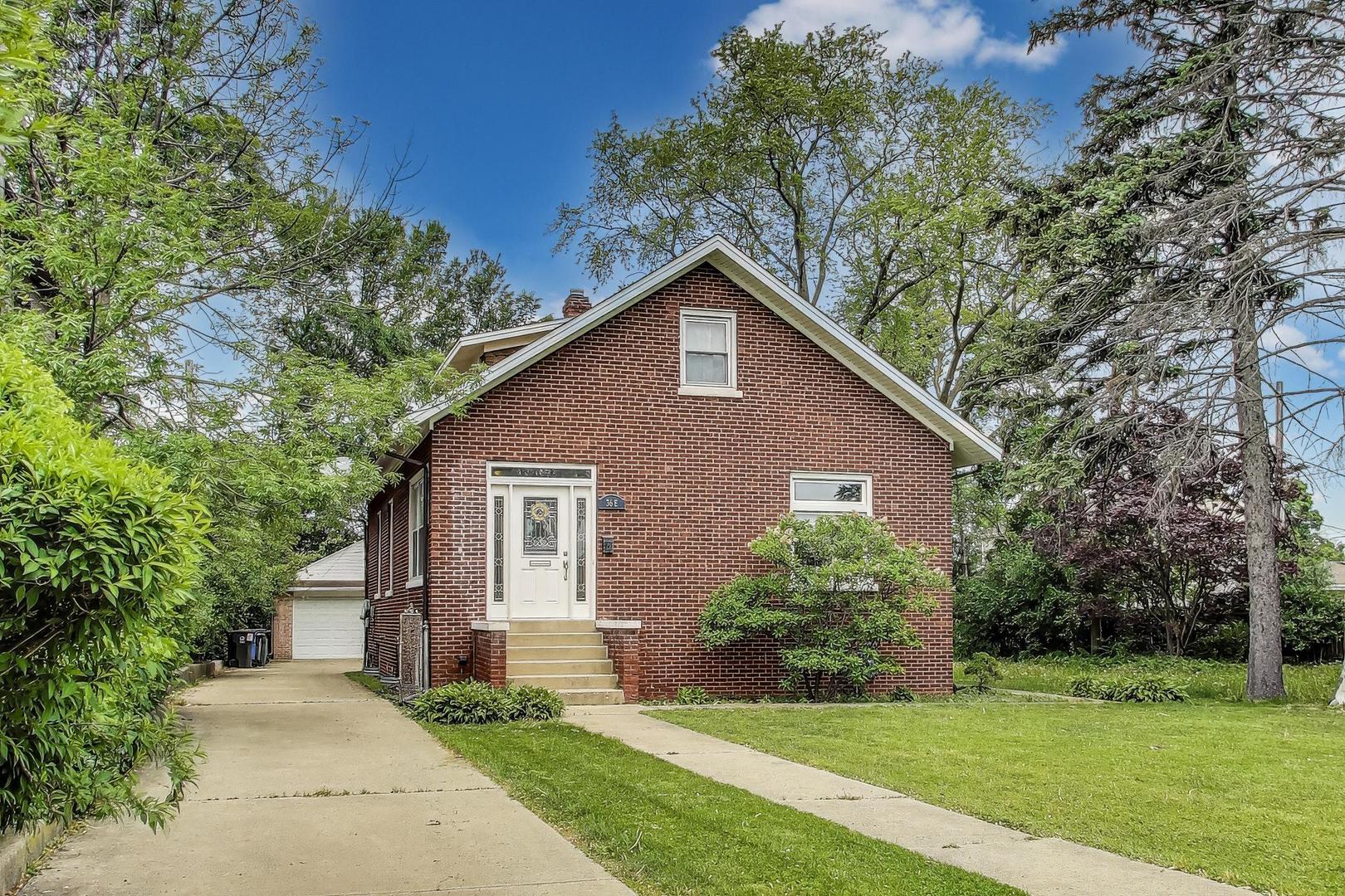 36 E Touhy Avenue