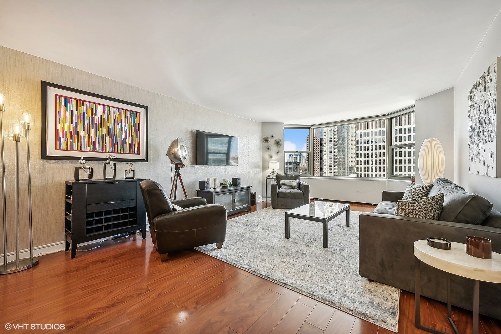 535 N MICHIGAN Avenue 2614