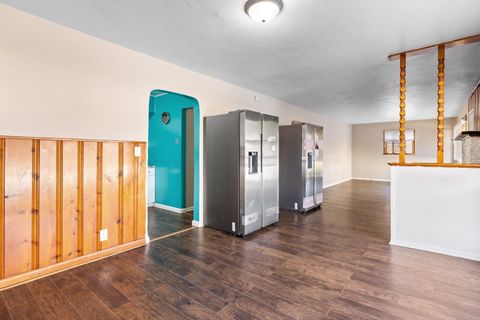 Tiny photo for 816 Illinois Avenue, Rockford, IL 61102 (MLS # 12511086)