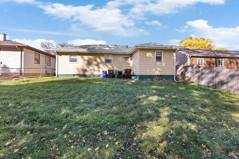 Tiny photo for 816 Illinois Avenue, Rockford, IL 61102 (MLS # 12511086)