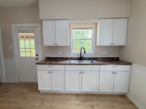 Tiny photo for 618 N 9TH Street, Murphysboro, IL 62966 (MLS # 12787342)