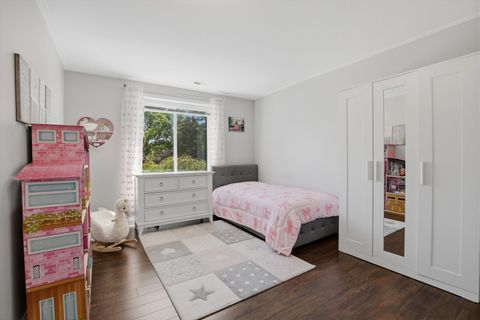 Tiny photo for 1747 W Crystal Lane #207, Mount Prospect, IL 60056 (MLS # 12712775)