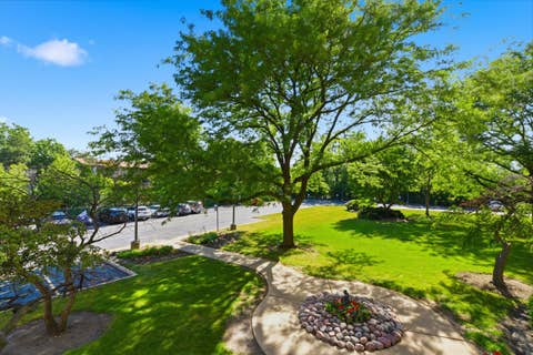 Tiny photo for 1747 W Crystal Lane #207, Mount Prospect, IL 60056 (MLS # 12712775)