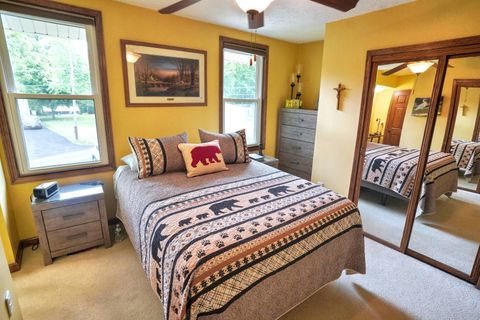 Tiny photo for 26033 W Catfish Drive, Wilmington, IL 60481 (MLS # 12508782)