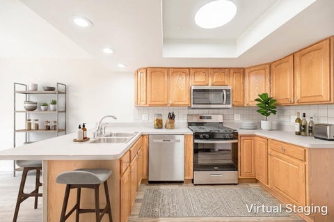 Tiny photo for 29 Westwood Court, Indian Head Park, IL 60525 (MLS # 12713636)