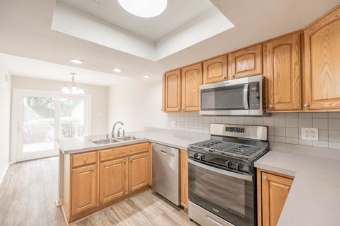 Tiny photo for 29 Westwood Court, Indian Head Park, IL 60525 (MLS # 12713636)