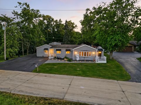Photo of 16938 Cicero Avenue, Tinley Park, IL 60477 (MLS # 12574637)