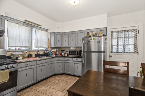 Tiny photo for 2514 Walnut Street, Blue Island, IL 60406 (MLS # 12574186)