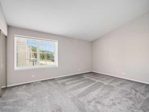 Tiny photo for 38 Crab Tree Drive, Westmont, IL 60559 (MLS # 12697727)
