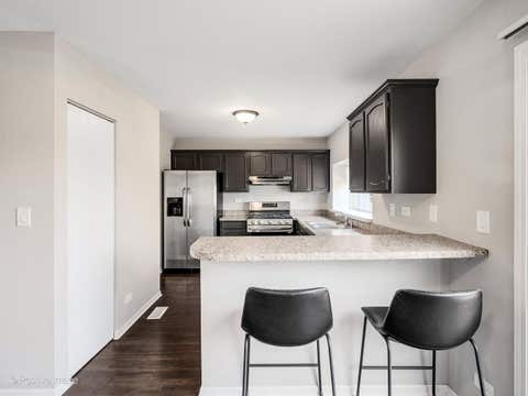 Tiny photo for 38 Crab Tree Drive, Westmont, IL 60559 (MLS # 12697727)