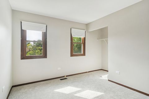 Tiny photo for 36 Shore Drive, Schaumburg, IL 60193 (MLS # 12474243)