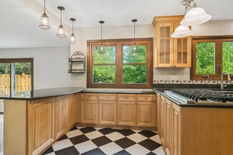 Tiny photo for 36 Shore Drive, Schaumburg, IL 60193 (MLS # 12474243)