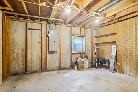 Tiny photo for 36 Shore Drive, Schaumburg, IL 60193 (MLS # 12474243)