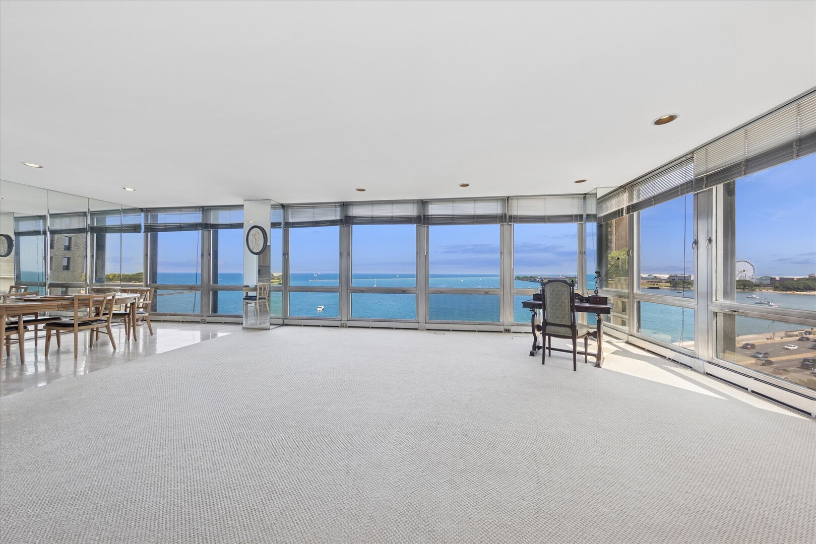 860 N Lake Shore Drive 8M