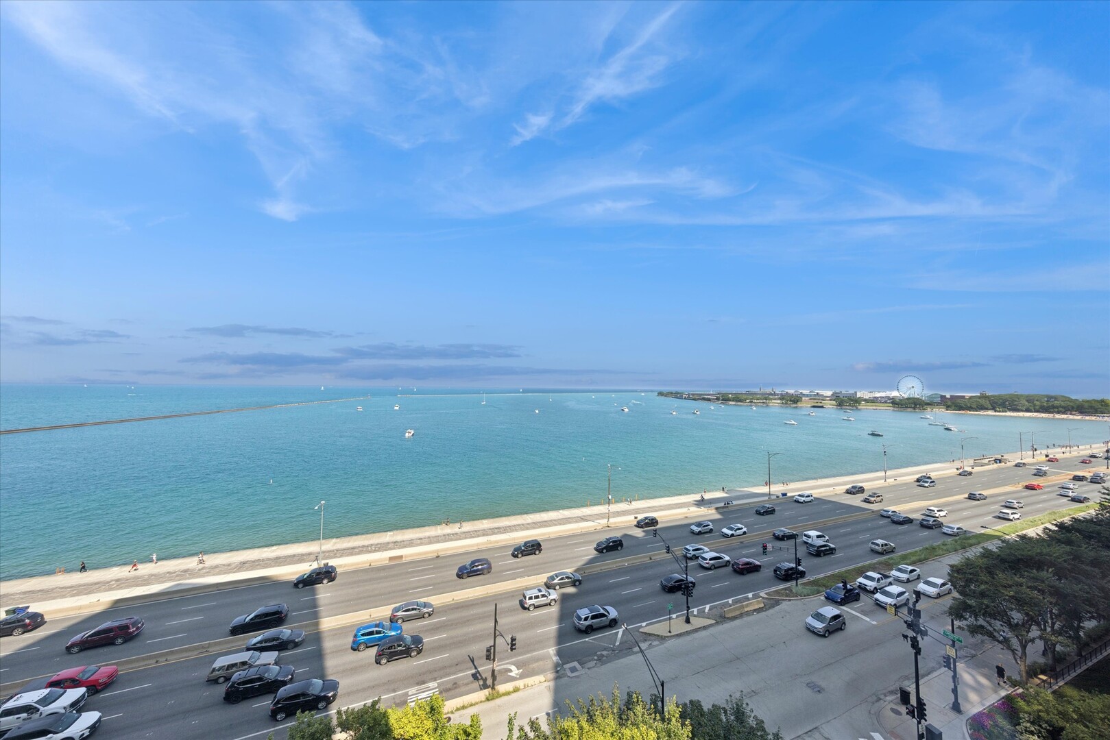 860 N Lake Shore Drive 8M
