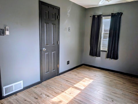 Tiny photo for 7315 Cedar Street, Davenport, IA 52806 (MLS # 12792883)