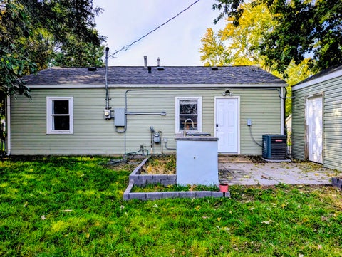 Tiny photo for 7315 Cedar Street, Davenport, IA 52806 (MLS # 12792883)