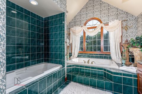 Tiny photo for 1638 TIMBER Lane, Ottawa, IL 61350 (MLS # 12381444)