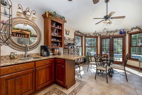 Tiny photo for 1638 TIMBER Lane, Ottawa, IL 61350 (MLS # 12381444)