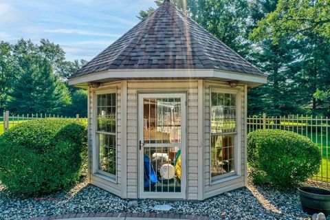 Tiny photo for 1638 TIMBER Lane, Ottawa, IL 61350 (MLS # 12381444)