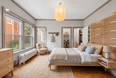 Tiny photo for 6829 S Constance Avenue, Chicago, IL 60649 (MLS # 12733288)