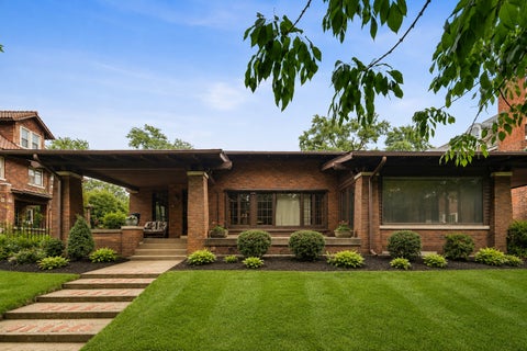 Photo of 6829 S Constance Avenue, Chicago, IL 60649 (MLS # 12733288)