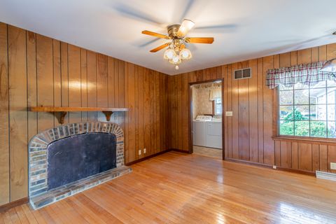 Tiny photo for 1403 Timothee Lane, Mendota, IL 61342 (MLS # 12514580)