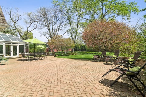 Tiny photo for 803 Waltz Court, Prospect Heights, IL 60070 (MLS # 12712705)