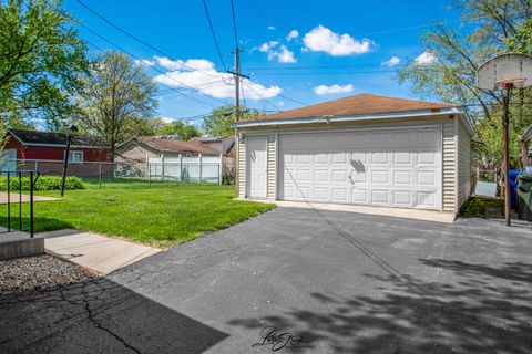 Tiny photo for 18628 Morris Avenue, Homewood, IL 60430 (MLS # 12628947)