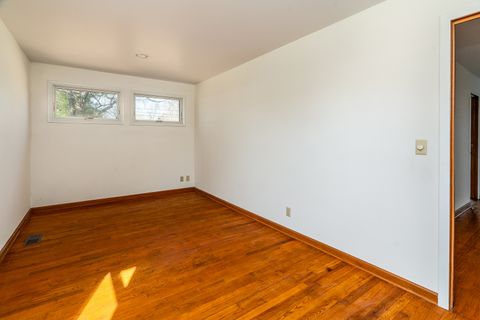 Tiny photo for 1004 S Taylor Drive, Carbondale, IL 62901 (MLS # 12601186)