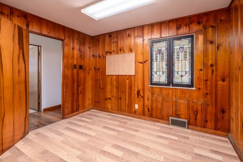 Tiny photo for 1004 S Taylor Drive, Carbondale, IL 62901 (MLS # 12601186)