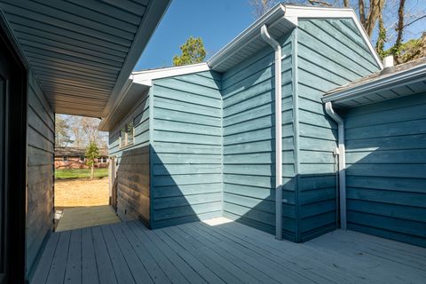 Tiny photo for 1004 S Taylor Drive, Carbondale, IL 62901 (MLS # 12601186)