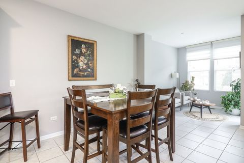 Tiny photo for 169 Waverly Court, Bloomingdale, IL 60108 (MLS # 12488440)