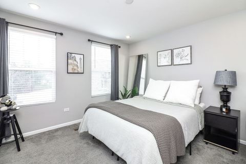 Tiny photo for 169 Waverly Court, Bloomingdale, IL 60108 (MLS # 12488440)