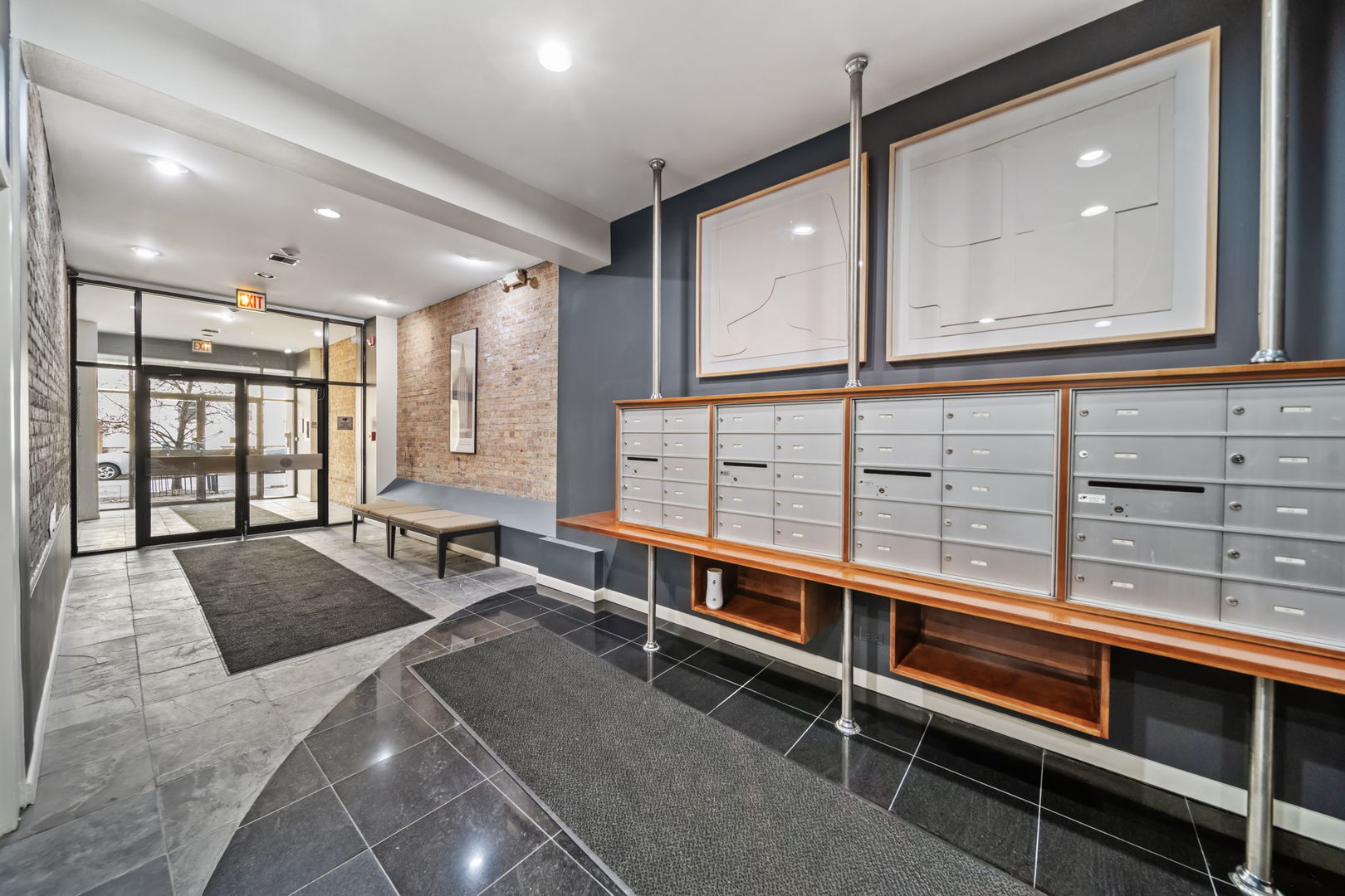 3323 N Paulina Street 3D