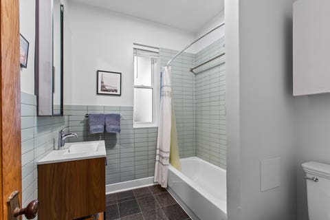 Tiny photo for 1449 W Rosemont Avenue #2, Chicago, IL 60660 (MLS # 12704802)
