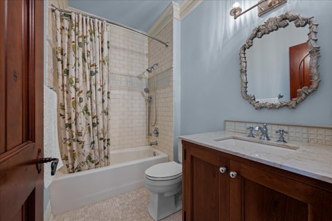 Tiny photo for 1317 Fox Glen Drive, St. Charles, IL 60174 (MLS # 12782691)