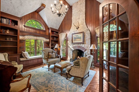 Tiny photo for 1317 Fox Glen Drive, St. Charles, IL 60174 (MLS # 12782691)