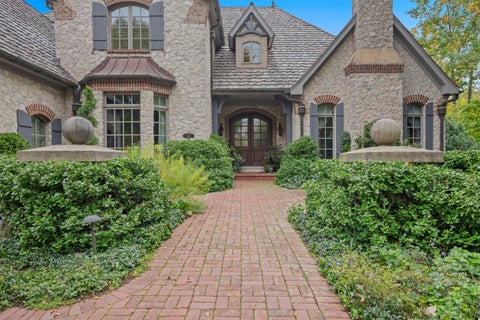 Tiny photo for 1317 Fox Glen Drive, St. Charles, IL 60174 (MLS # 12782691)