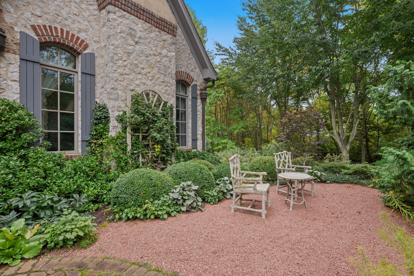 1317 Fox Glen Drive