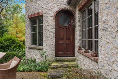 Tiny photo for 1317 Fox Glen Drive, St. Charles, IL 60174 (MLS # 12782691)