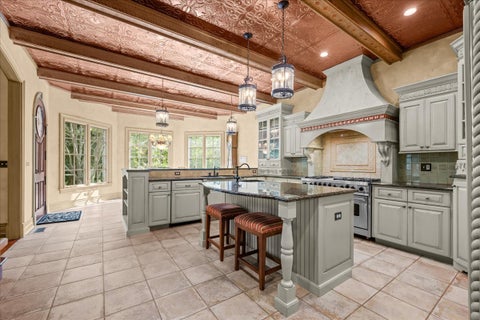 Tiny photo for 1317 Fox Glen Drive, St. Charles, IL 60174 (MLS # 12782691)