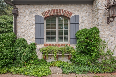 Tiny photo for 1317 Fox Glen Drive, St. Charles, IL 60174 (MLS # 12782691)