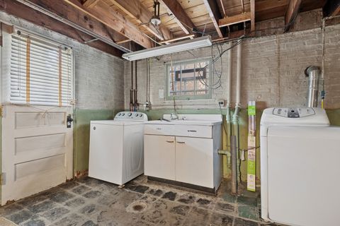 Tiny photo for 5331 N Neenah Avenue, Chicago, IL 60656 (MLS # 12584402)