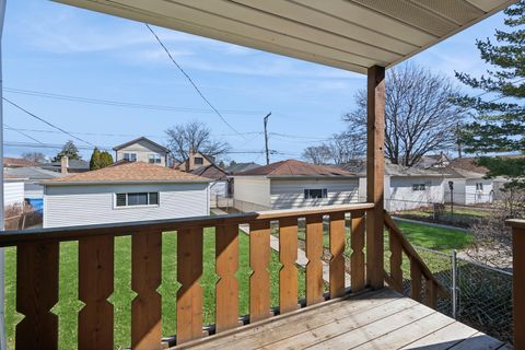Tiny photo for 5331 N Neenah Avenue, Chicago, IL 60656 (MLS # 12584402)