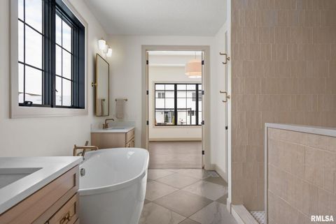 Tiny photo for 7131 Alvie Lane, Bettendorf, IA 52722 (MLS # QC4269914)