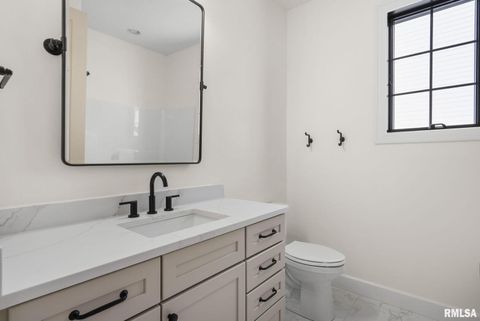 Tiny photo for 7131 Alvie Lane, Bettendorf, IA 52722 (MLS # QC4269914)