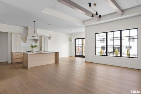 Tiny photo for 7131 Alvie Lane, Bettendorf, IA 52722 (MLS # QC4269914)