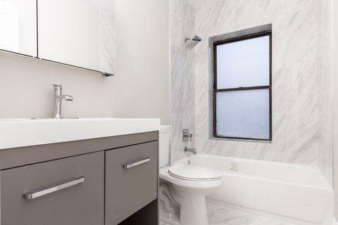 Tiny photo for 4529.5 S Drexel Boulevard #2W, Chicago, IL 60653 (MLS # 12460341)