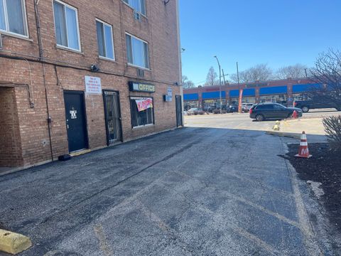 Tiny photo for 1227 S Harlem Avenue #512, Berwyn, IL 60402 (MLS # 12489101)